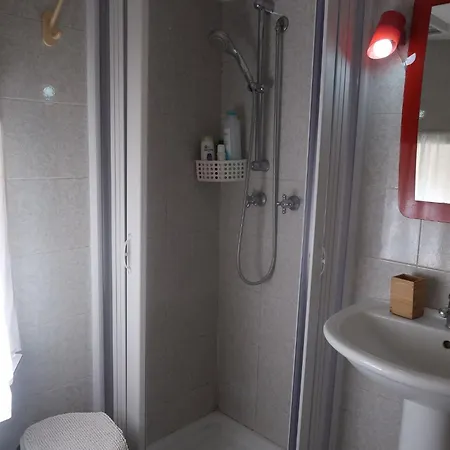 דירה The Yellow House קטאניה