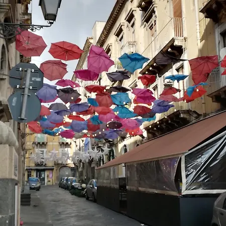 דירה The Yellow House קטאניה