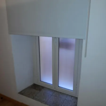 The Yellow House קטאניה