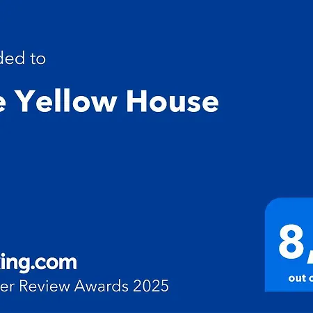 The Yellow House דירה